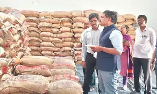No compromise on ration rice quality: Commissioner