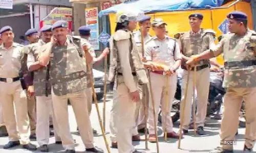 Gang of robbers busted in Delhi, 4 arrested Gang of robbers busted in Delhi, 4 arrested