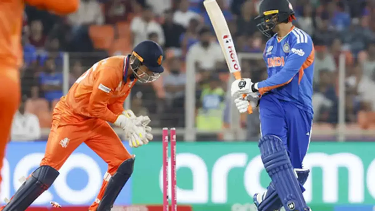 T20 WC: His shot selection getting him into trouble, says Pathan on Abhisheks off-spin woes