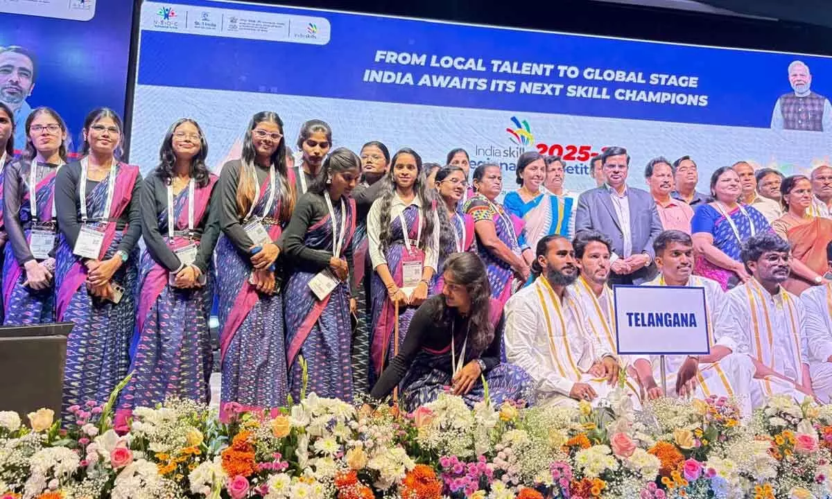 BJP Kisan Morcha Submits Petition Demanding Immediate Relief for Farmers BJP Kisan Morcha Submits Petition Demanding Immediate Relief for Farmers