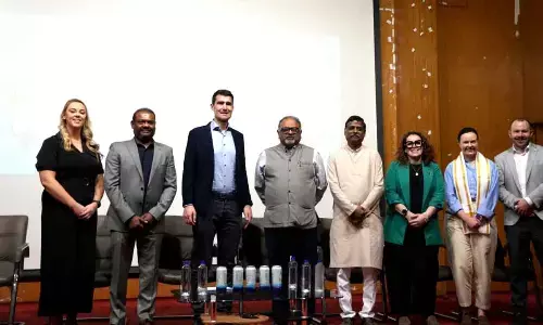 Telangana Horticulture Director Urges Farmers to Focus on Vegetable Cultivation