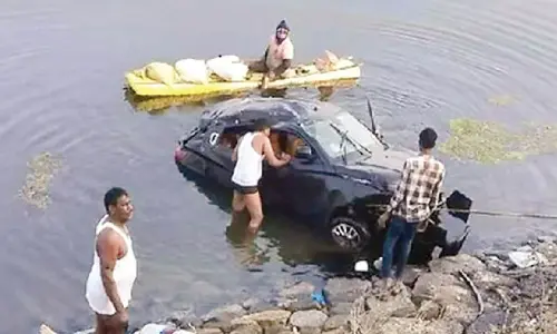 Four arrested for murder of YouTuber Boggula Srinivas