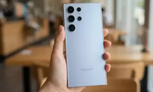 Galaxy S26 Ultra Leak Hints at Familiar Battery and Camera Setup Ahead of Launch