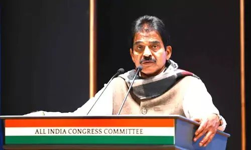 Venugopal, Satheesan step up attack on CM Vijayan over Sabarimala Tantri arrest