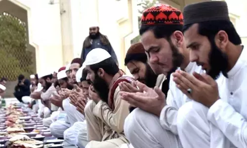 Pakistans poverty level jumps to 11-year high amid govt claims of economic revival