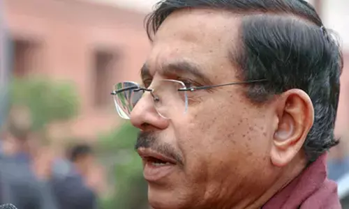 Cong has no genuine concern about making Dalit CM in Karnataka: Joshi