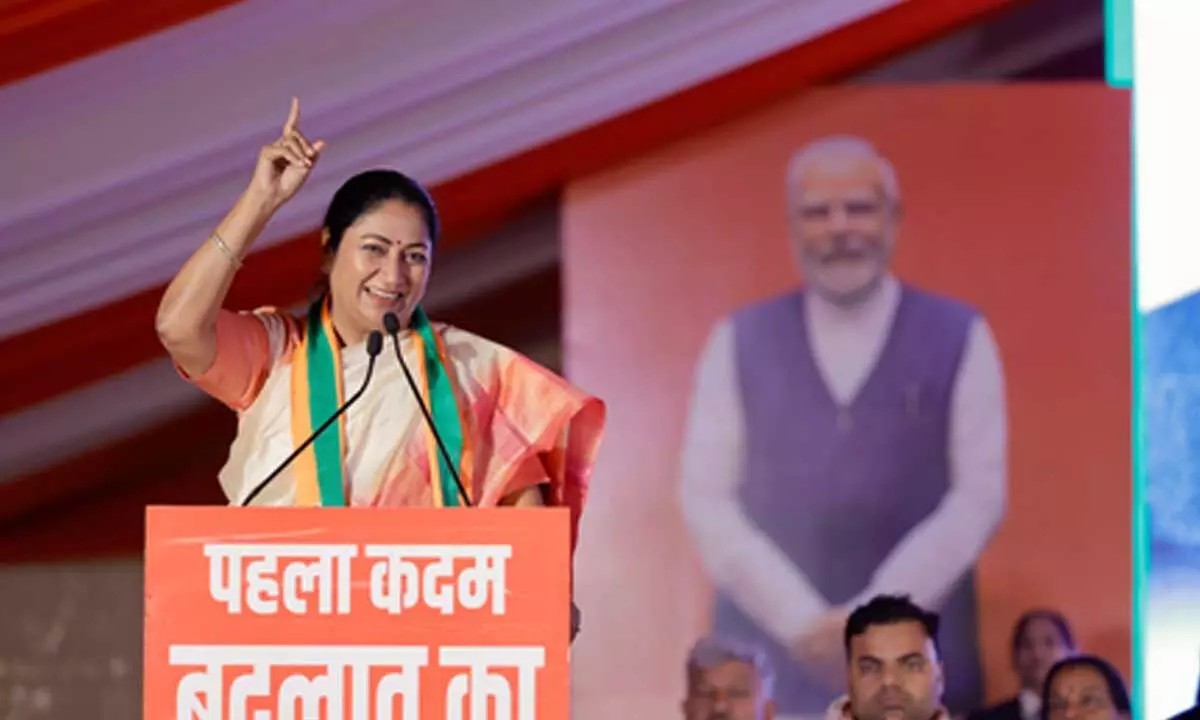 Delhi CM meets party workers, highlights govt’s achievements Delhi CM meets party workers, highlights govt’s achievements