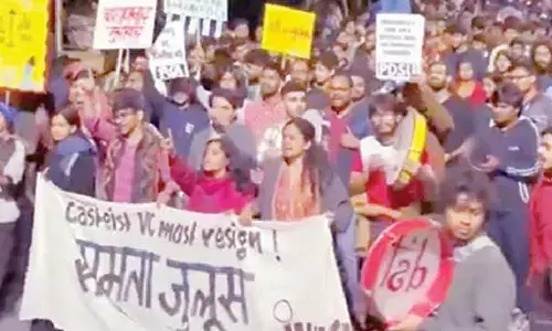Protest against VC turns violent in JNU