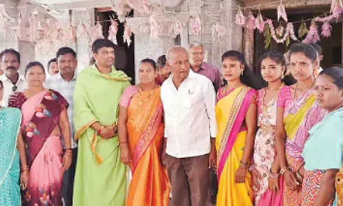 Devotional fervour marks idol re-consecration ceremony