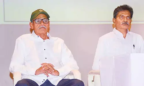 Maoist Devuji to foray into politics