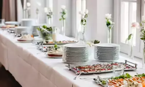 Small Plates, Big Statements: How Wedding Dining Is Changing