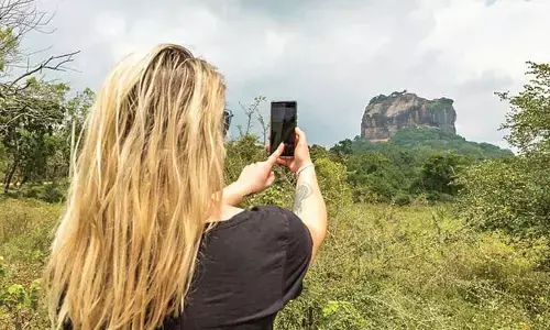 Man engages minor sons to lift valuables from foreigners