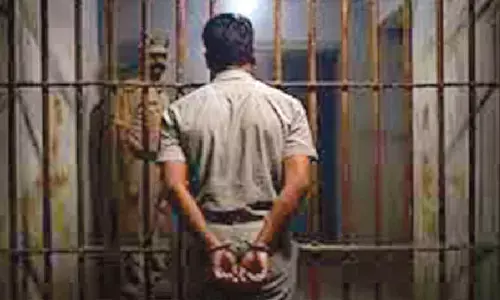 Man arrested for duping two persons of Rs 35L