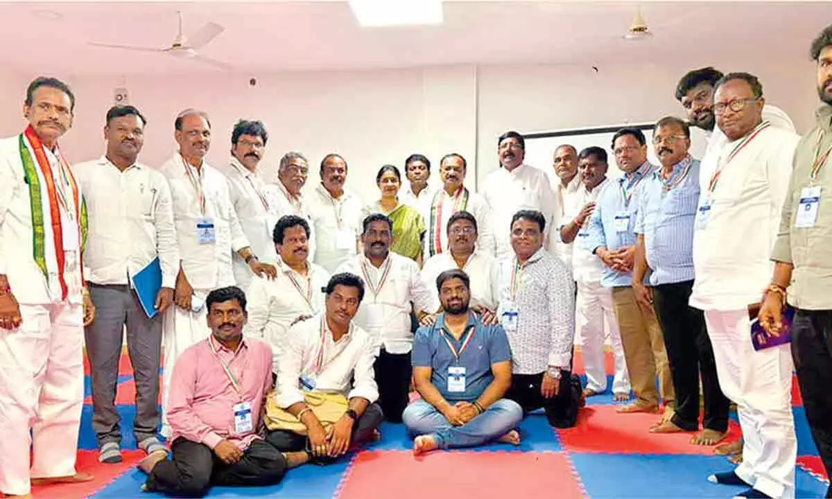 Rudra Raju calls for strengthening Cong at grassroots Rudra Raju calls for strengthening Cong at grassroots