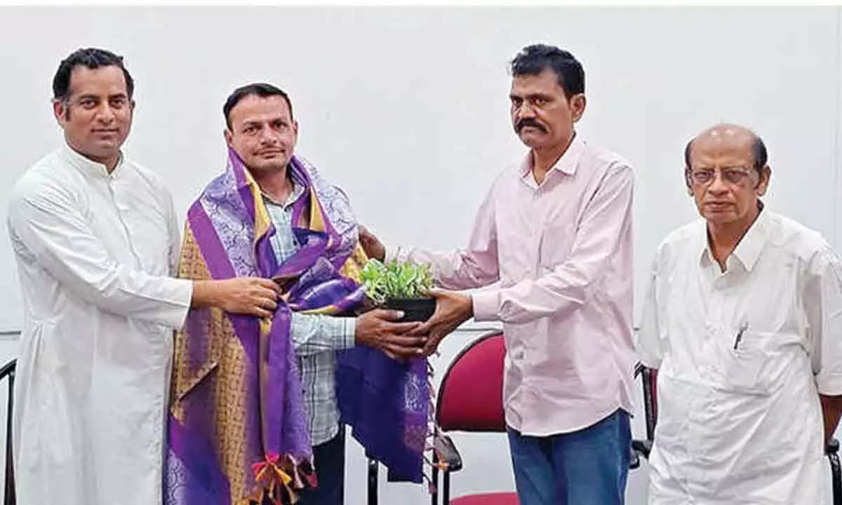 Guest lecture sheds light on Gupta empire Guest lecture sheds light on Gupta empire