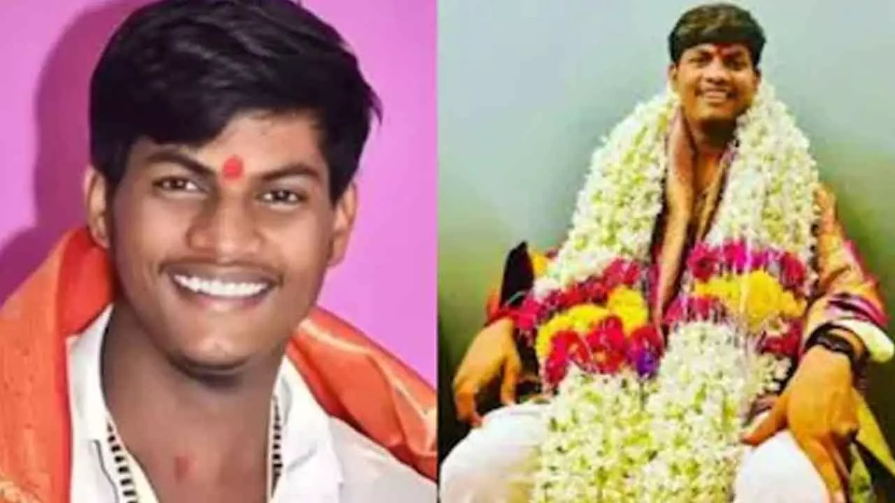 Karnataka Godman Booked Under Pocso After Viral Video With Minor Triggers Outrage Karnataka Godman Booked Under Pocso After Viral Video With Minor Triggers Outrage