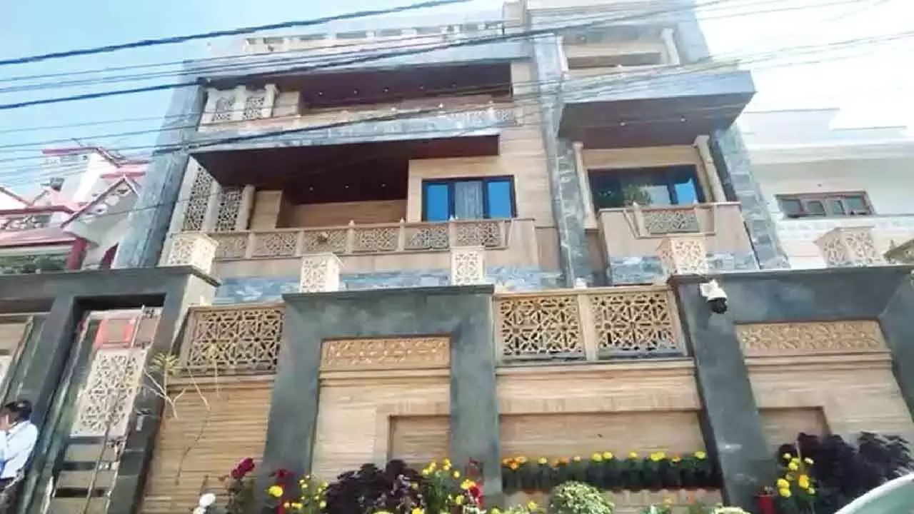 I-T searches at BSP MLA Uma Shankar’s residence I-T searches at BSP MLA Uma Shankar’s residence