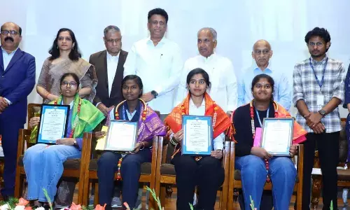 K’taka to set up Innovation Labs in 60+ residential schools: Boseraju