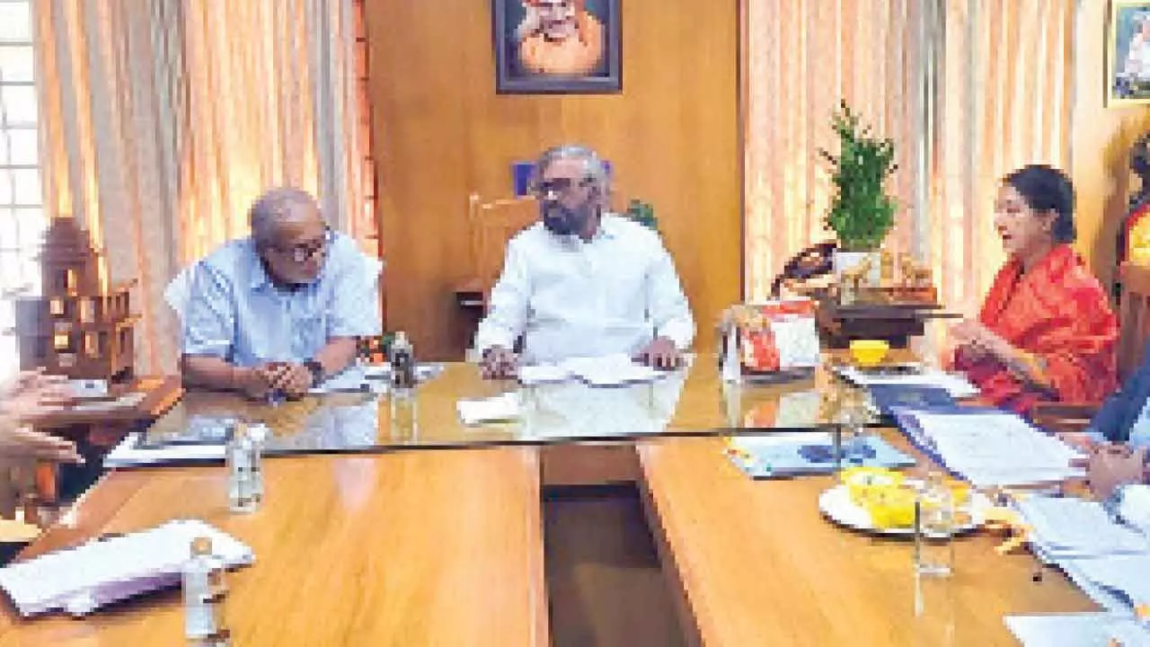 Meeting with 28 MLAs soon to tackle issue: Khandre Meeting with 28 MLAs soon to tackle issue: Khandre