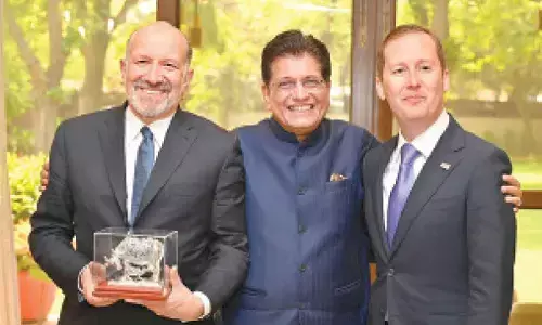 US IN PANIC MODE?: Trumps trade secy meets Goyal during surprise India visit