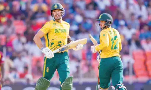 Clinical SA tighten grip on semis spot