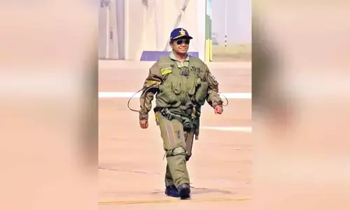 Prez to fly in indigenous combat copter Prachand