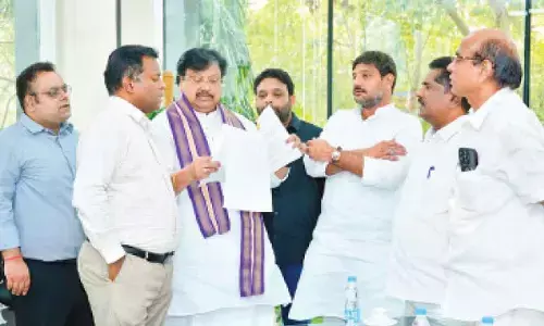 TDP leaders headed by Varla Ramaiah lodging a complaint with CID-DG Ravisankar Ayyannar at state police headquarters at Mangalagiri on Friday