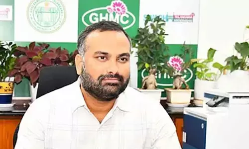 New Zonal Commissioner meets Karnan to boost civic services