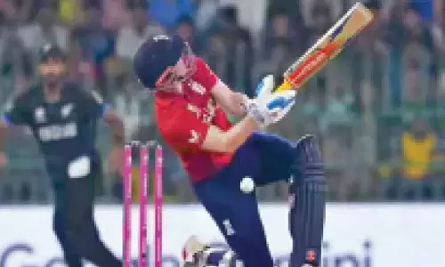 NZ compelled to cheer for Lanka