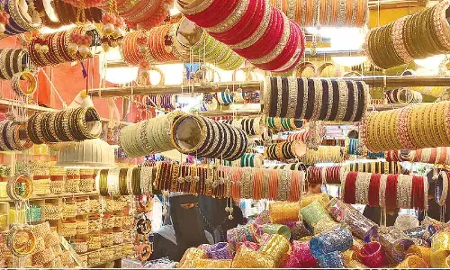 Ramzan nights light up old city as festive shopping peaks
