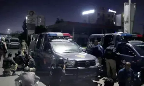 Unidentified men attack police installations in Pakistans Khyber Pakhtunkhwa