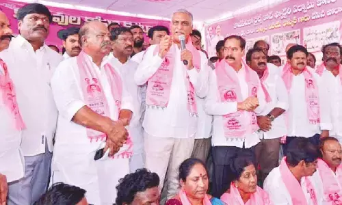 Harish Rao demands 70% jobs for locals in Kazipet Coach Factory