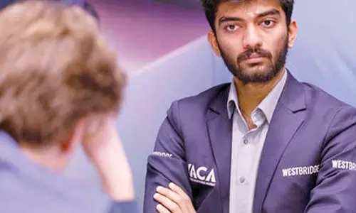 Gukesh loses to Van Foreest; Aravindh draws with Parham