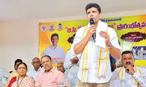 CM developing Amaravati as world-class capital CM developing Amaravati as world-class capital