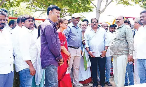 Ongole MLA reviews road widening works