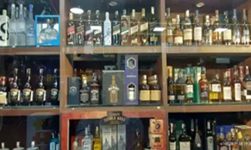 744 litre of foreign liquor seized in Bihars Muzzafarpur 744 litre of foreign liquor seized in Bihars Muzzafarpur