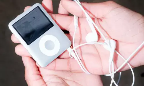 iPod Finds New Life as Users Seek Simpler Listening iPod Finds New Life as Users Seek Simpler Listening