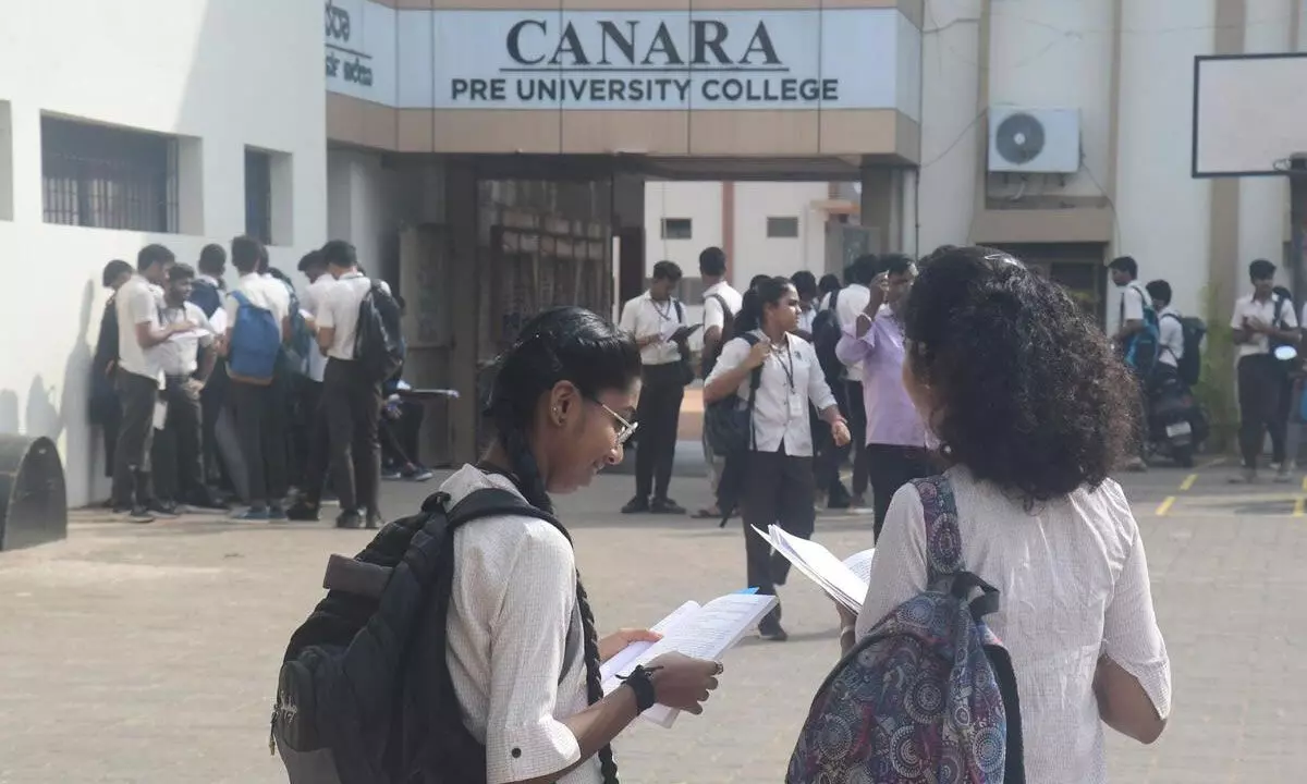 Canara College to Attain Autonomous Status from 2026–27 Canara College to Attain Autonomous Status from 2026–27