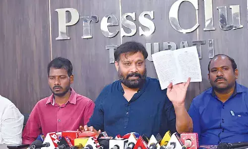 JSP slams YSRCP over fake Bhagavad Gita books printing