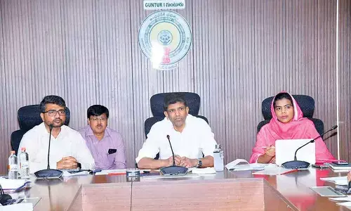 Officials told to expedite railway project works