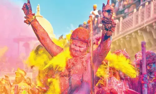 Age-old Huranga tradition celebrated with vibrant colours in Mathura