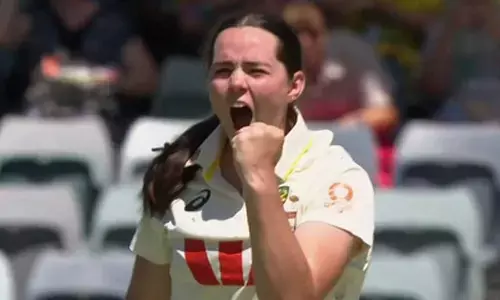 Pink-ball Test: I was really thrilled to get my first wicket, says Lucy on dismissing Smriti