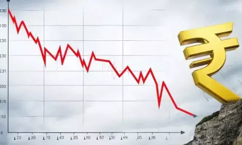 Rupee slips 6ps to 91.70/$