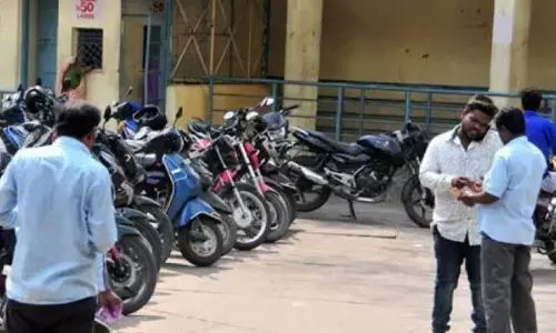 Telangana HC strikes down paid parking at single-screen theatres