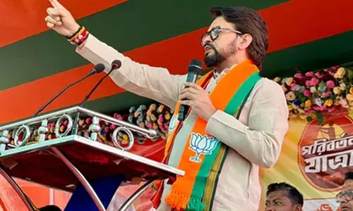 At Parivartan Yatra rally, Anurag Thakur targets CM Mamata over infiltration, law and order