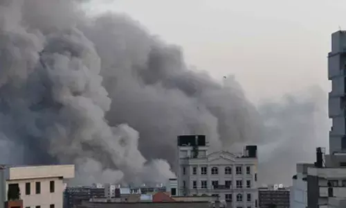 US warns Iranian civilians amid drone attacks