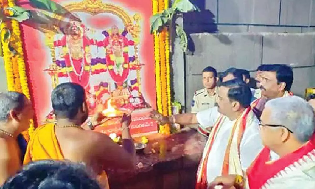 Swathi Nakshatra rituals held at Yadagirigutta temple Swathi Nakshatra rituals held at Yadagirigutta temple