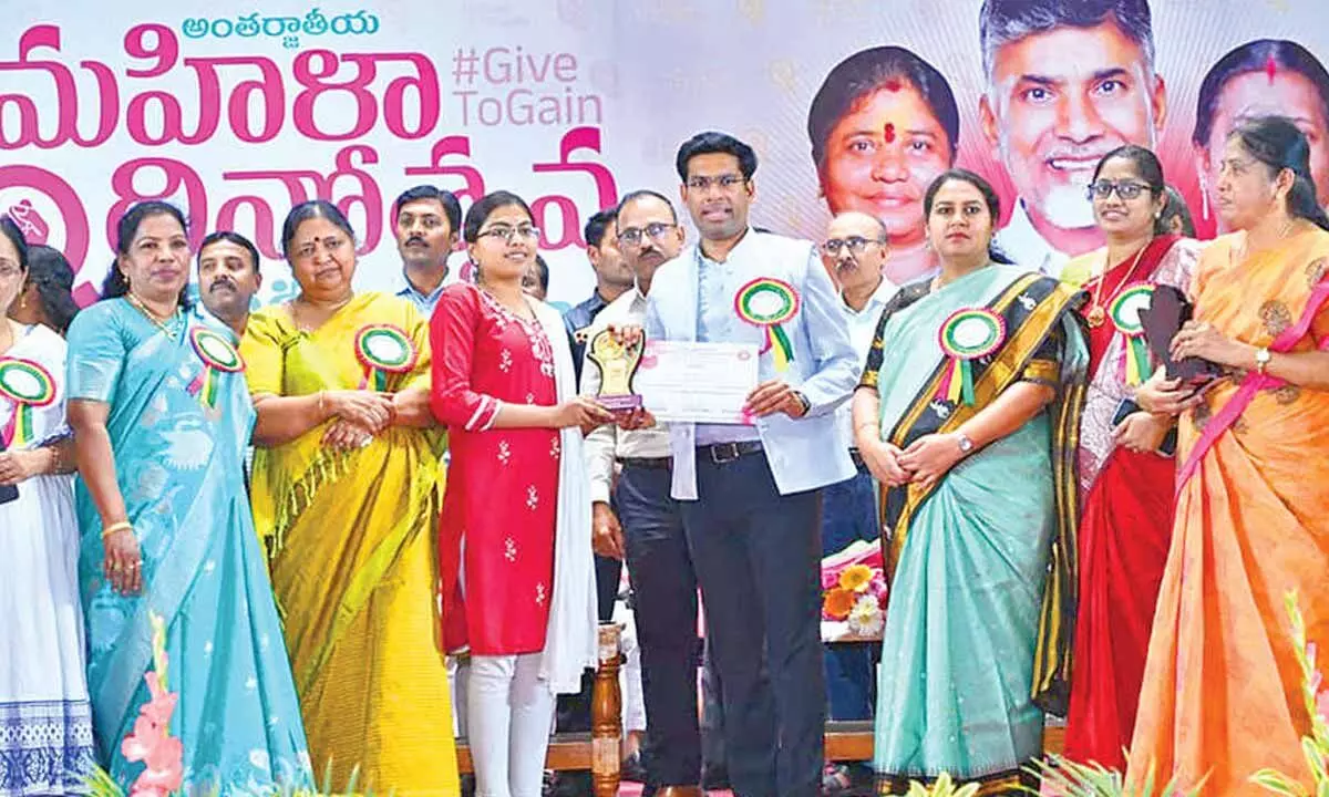 Empowered women drive social progress: Collector Empowered women drive social progress: Collector