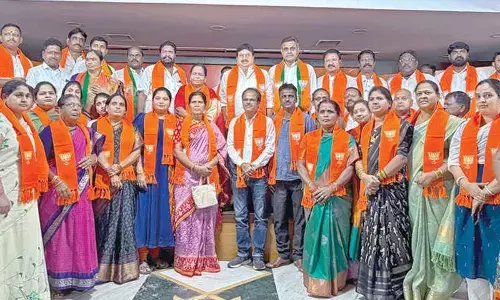 BJP chief rules out truck with BRS; assures fuel security amid tensions