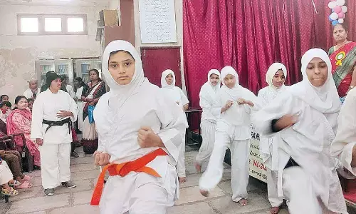 ‘To give is to gain’: Women’s Day observed in Old City ‘To give is to gain’: Women’s Day observed in Old City